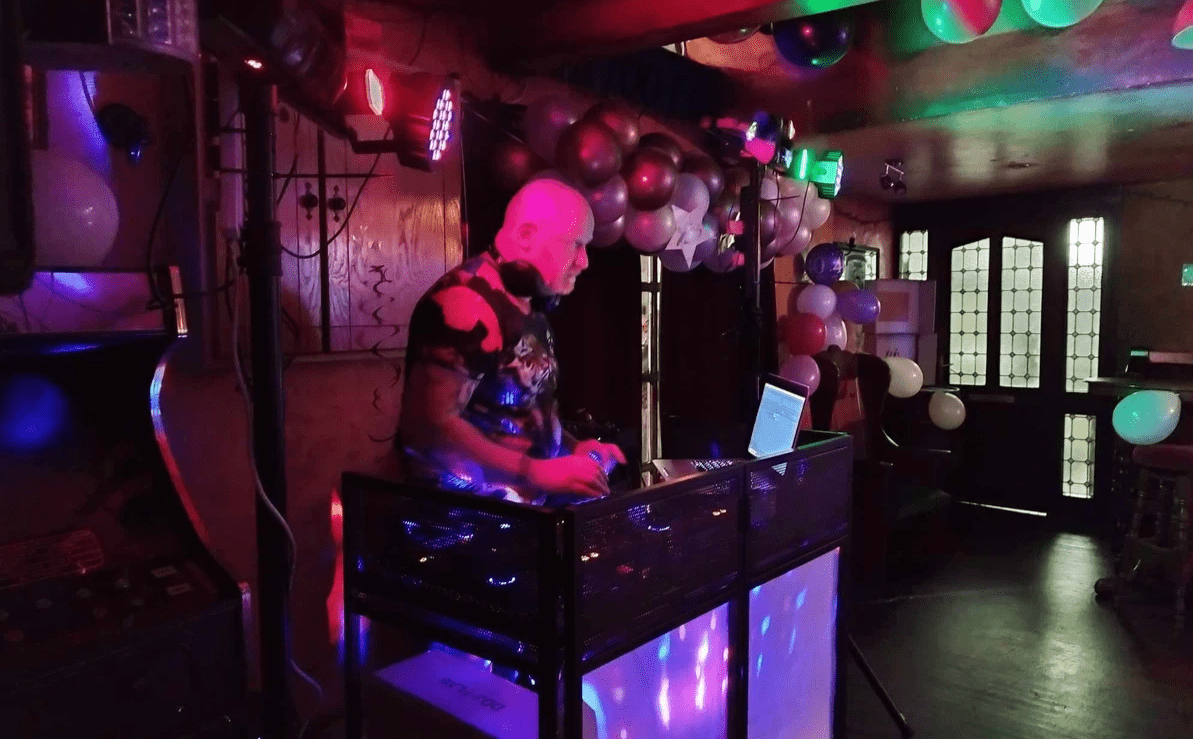 DJ Decks