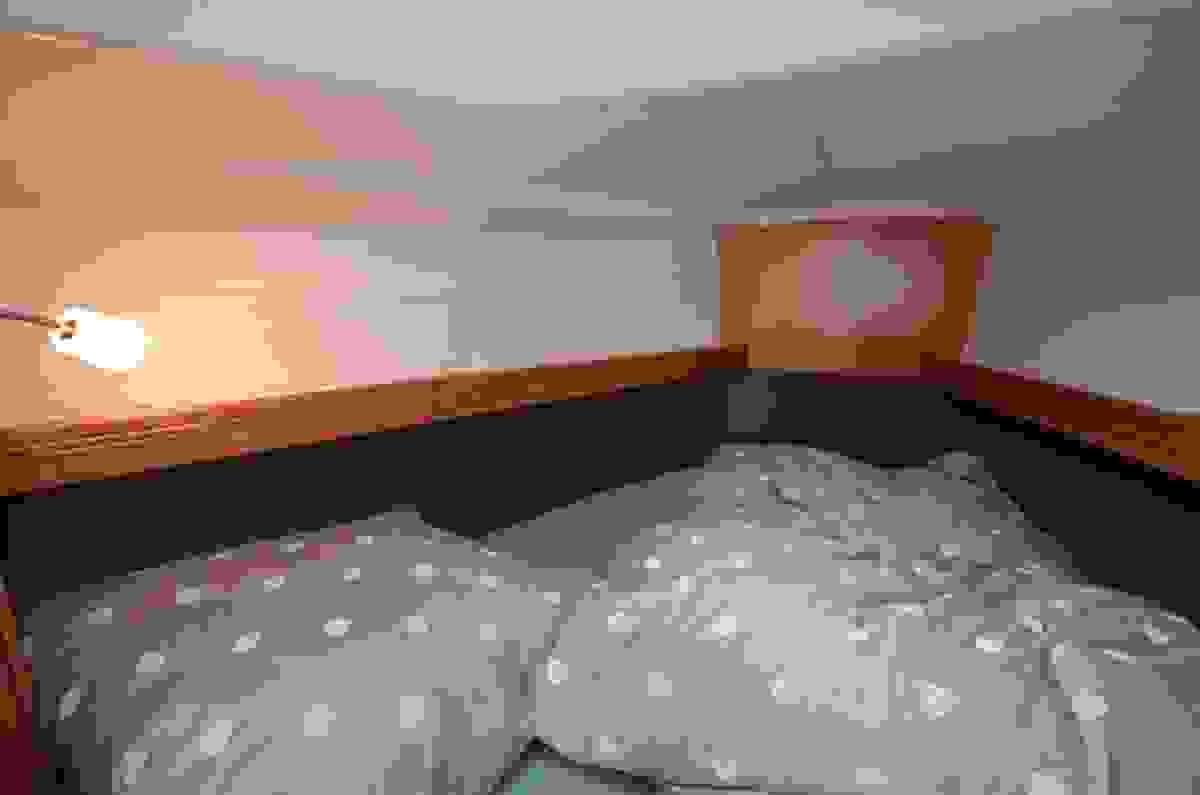 broken image