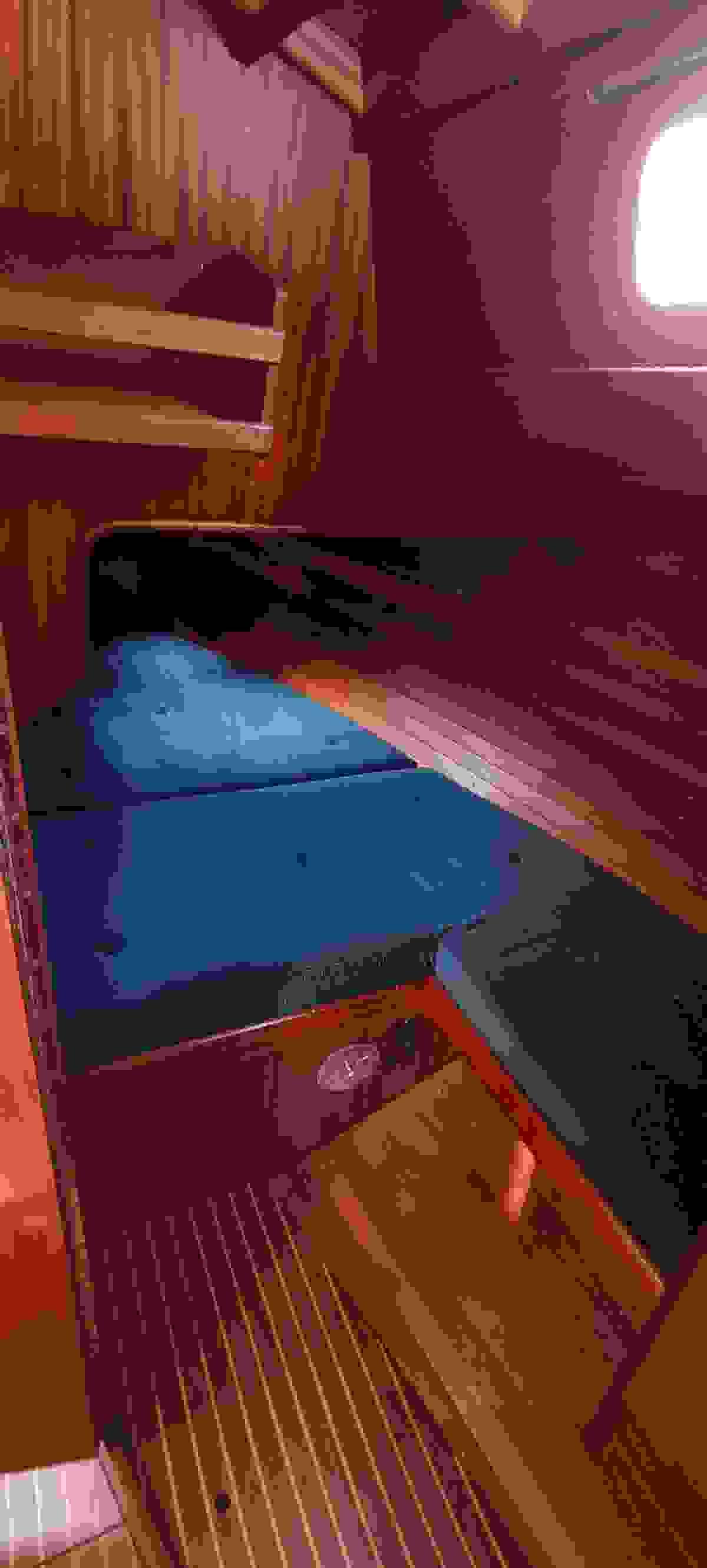 broken image