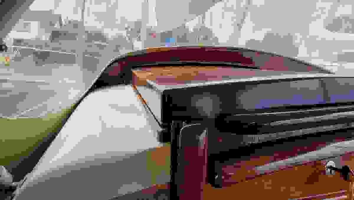 broken image