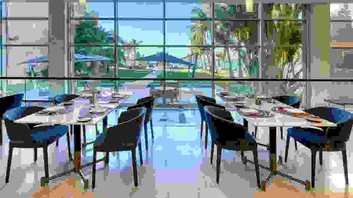 alt="Custom hotel restaurant furniture, dining chair and table set by Moontree" alt="Custom hotel restaurant furniture, dining chair and table set by Moontree"