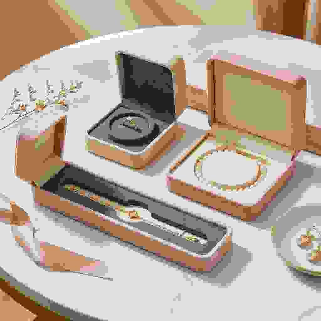 Custom-fit jewelry inserts providing secure protection for rings, bracelets, and small accessories during transit. Custom-fit jewelry inserts providing secure protection for rings, bracelets, and small accessories during transit.