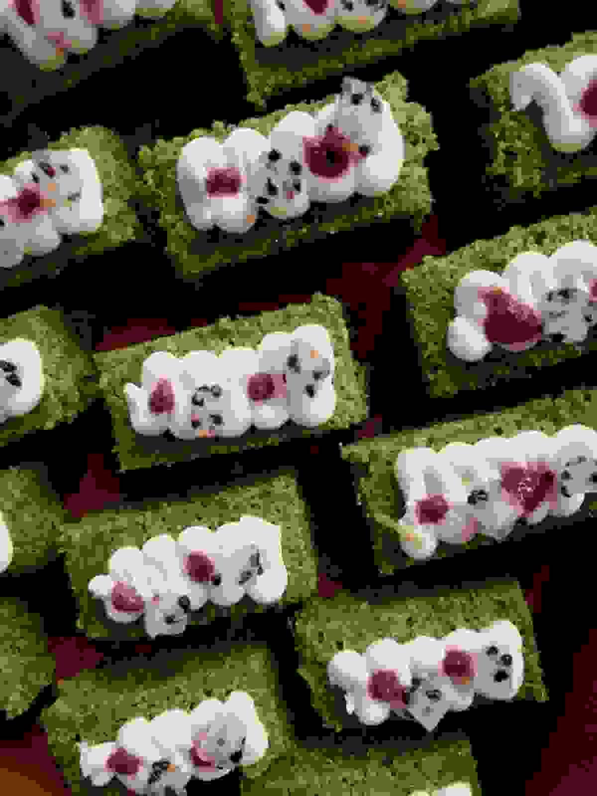 — Mark Thompson “The attention to detail at Bayley's Kitchen is remarkable. Every course was a delightful surprise!” Our culinary team has delighted over 1,000 guests with unforgettable dining experiences Food experience — Mark Thompson “The attention to detail at Bayley's Kitchen is remarkable. Every course was a delightful surprise!” Our culinary team has delighted over 1,000 guests with unforgettable dining experiences Food experience