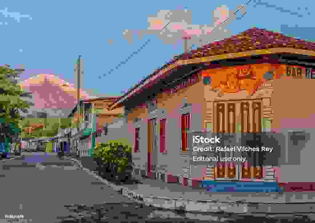 Discover the beauty of Ometepe We are a tourism agency specialized in All Inclusive packages within the island Ometepe, Nicaragua. Our service combines ecological accommodation, safe transportation, local gastronomy, and guided activities in the main natural and cultural attractions of the island. We design personalized experiences for families, students, international travelers, and groups who wish to connect with nature, explore volcanoes, discover the history of the petroglyphs with the comfort and quality of a comprehensive service. Discover the beauty of Ometepe We are a tourism agency specialized in All Inclusive packages within the island Ometepe, Nicaragua. Our service combines ecological accommodation, safe transportation, local gastronomy, and guided activities in the main natural and cultural attractions of the island. We design personalized experiences for families, students, international travelers, and groups who wish to connect with nature, explore volcanoes, discover the history of the petroglyphs with the comfort and quality of a comprehensive service.