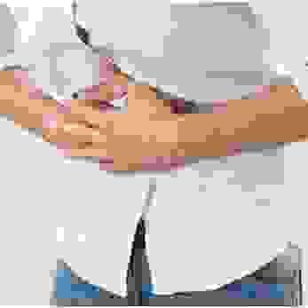 The Tuina massage is an effective form of manual therapy that relieves tension, promotes circulation, and harmonizes the energy flows in the body. Ideal for supporting recovery and for stress reduction. Tuina Massage Our services Traditional Chinese Medicine, acupuncture, moxibustion, tui na, cupping, Chinese herbal medicine The Tuina massage is an effective form of manual therapy that relieves tension, promotes circulation, and harmonizes the energy flows in the body. Ideal for supporting recovery and for stress reduction. Tuina Massage Our services Traditional Chinese Medicine, acupuncture, moxibustion, tui na, cupping, Chinese herbal medicine