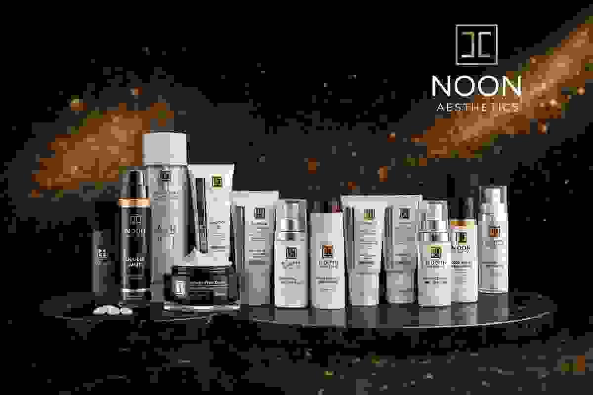 Benefit from our expertise to understand the best methods of skin care, based on your skin type and personal preferences. Professional Consulting Our Services Every person deserves to be welcomed with a level of excellence that is non-negotiable. Here, beauty is not treated as a routine, but as a carefully constructed ritual, in which details, discretion, and professional mastery intertwine to create a memorable experience. I chose to create a space where time takes on a different value, and facial care becomes an act of finesse. Every gesture, every recommendation, and every stage of the treatments is guided by respect for the uniqueness of your skin and the desire to offer results that are felt, not just seen. Elegance is found in simplicity, in precision, and in the perfect balance between science and subtle aesthetics. Here, I do not follow trends — I build perfection, and you are the essence of every impeccable work.