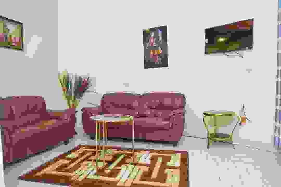 Our rooms are designed to offer maximum comfort and tranquility, with modern amenities and elegant decor to ensure an unforgettable stay. Comfortable Accommodation Our Mission Service of restoration and of accommodation Our rooms are designed to offer maximum comfort and tranquility, with modern amenities and elegant decor to ensure an unforgettable stay. Comfortable Accommodation Our Mission Service of restoration and of accommodation