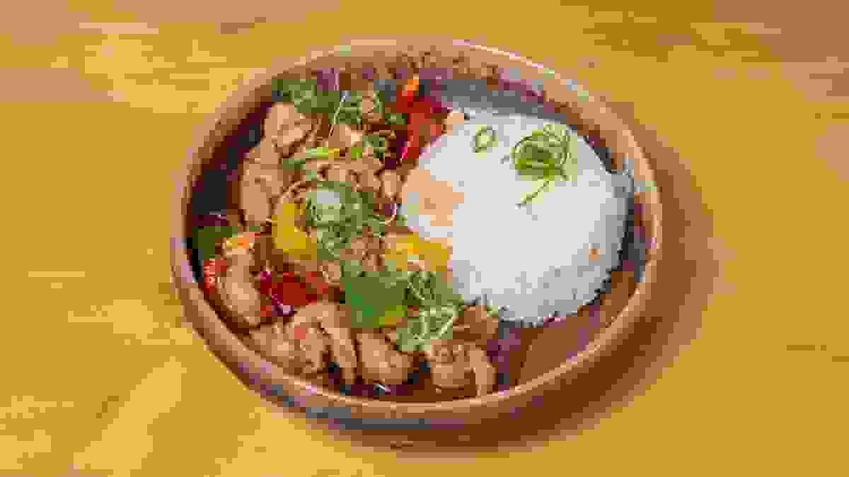 Create a comfortable dining environment, allowing every customer to enjoy a wonderful time. warm environment Our characteristics It is a Chinese restaurant in Paris, France, mainly serving rice dishes. Create a comfortable dining environment, allowing every customer to enjoy a wonderful time. warm environment Our characteristics It is a Chinese restaurant in Paris, France, mainly serving rice dishes.