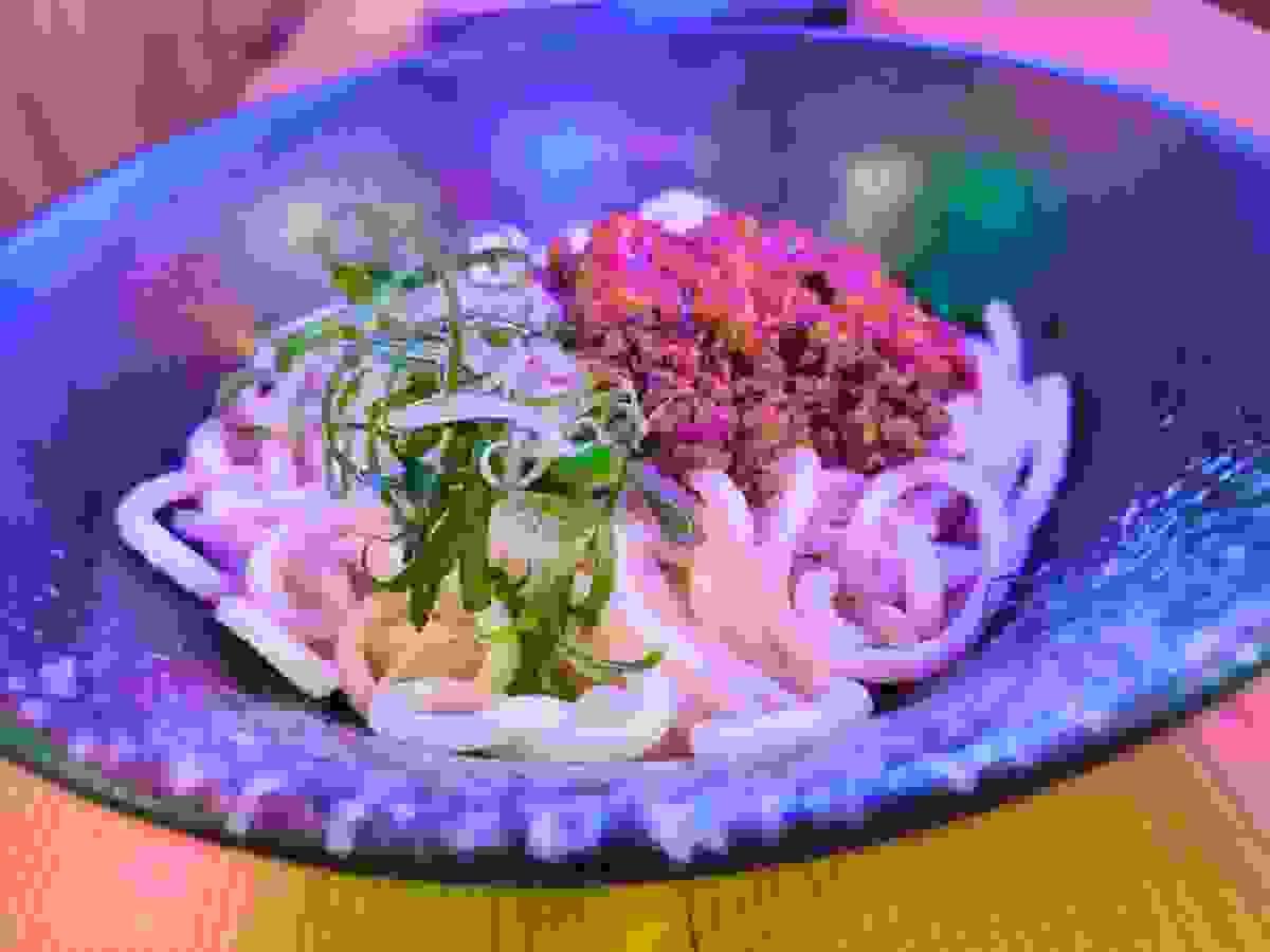 Provide a variety of rice bowl options to satisfy the taste needs of different customers. variety choice Our characteristics is a restaurant in Paris, France that specializes in rice dishes Provide a variety of rice bowl options to satisfy the taste needs of different customers. variety choice Our characteristics is a restaurant in Paris, France that specializes in rice dishes