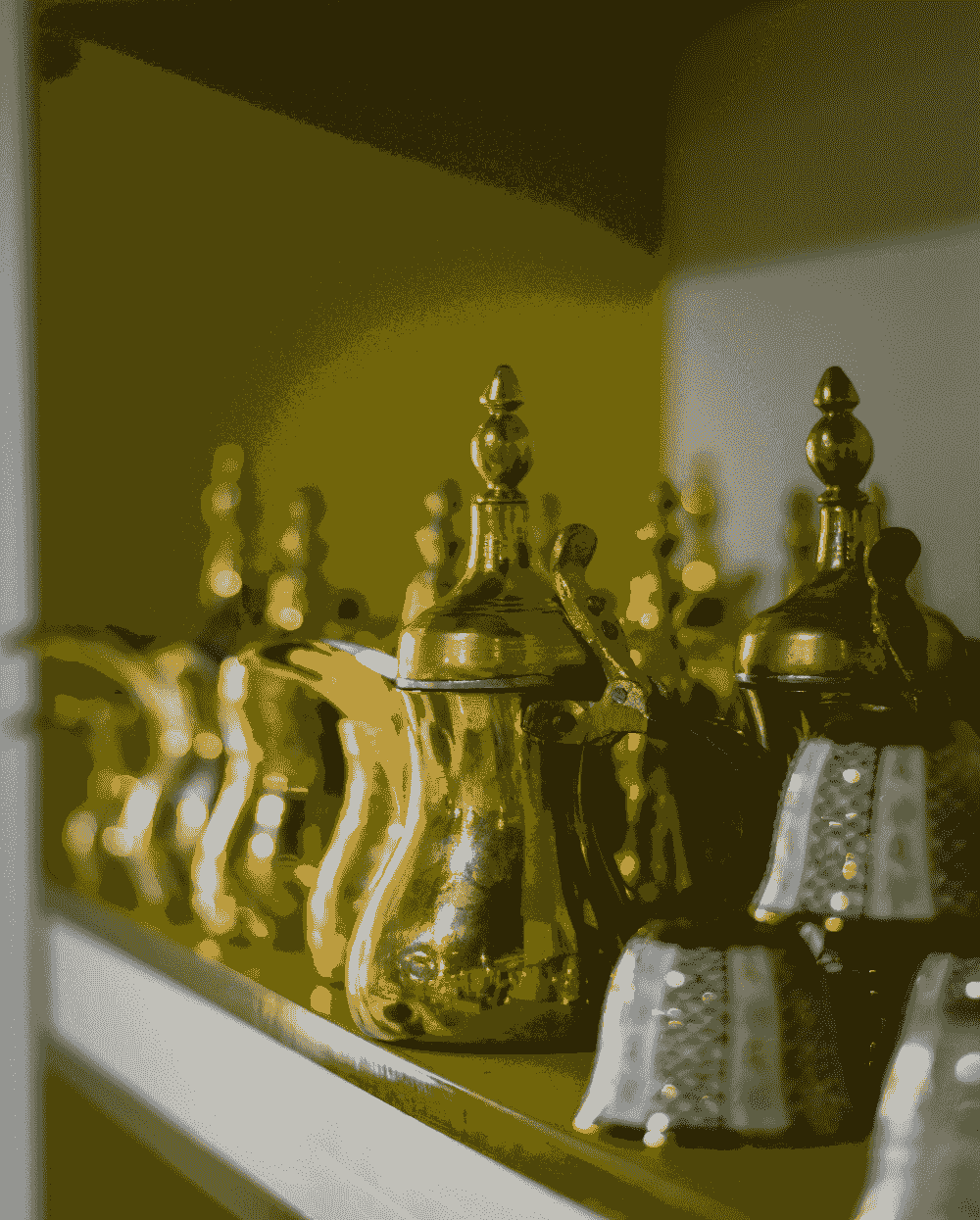 wholesale-arabic-coffee-pot-dallah-gold-finish wholesale-arabic-coffee-pot-dallah-gold-finish
