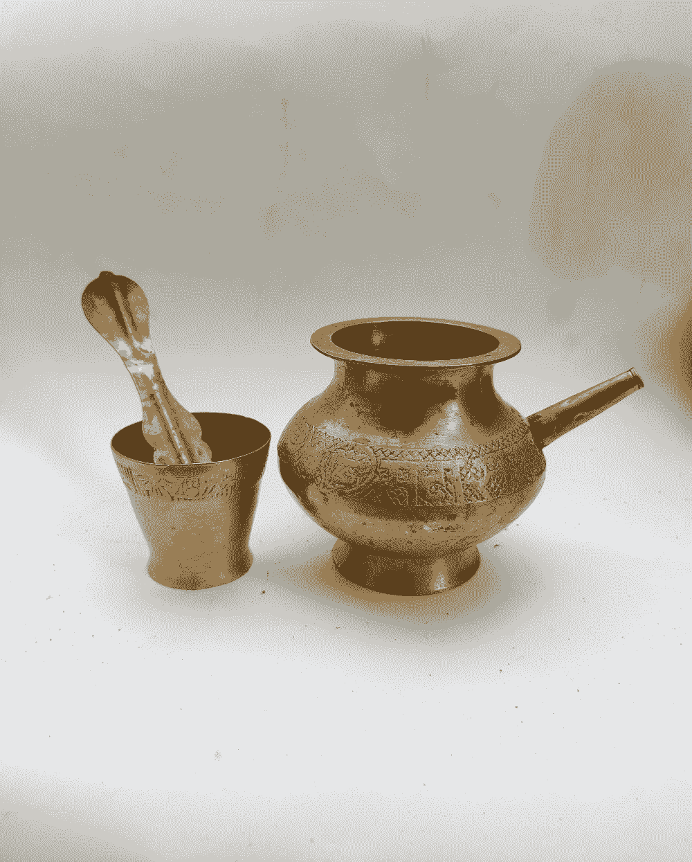 engraved-sugar-bowls-vintage-middle-eastern-style engraved-sugar-bowls-vintage-middle-eastern-style