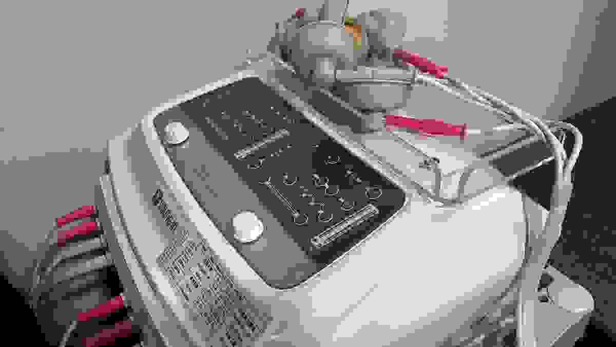 Our physical therapist designs targeted treatment plans to help patients restore mobility, relieve chronic pain, and promote rehabilitation. physical therapy plan Our service Combine chiropractor and physical therapy, focus on pain rehabilitation Our physical therapist designs targeted treatment plans to help patients restore mobility, relieve chronic pain, and promote rehabilitation. physical therapy plan Our service Combine chiropractor and physical therapy, focus on pain rehabilitation