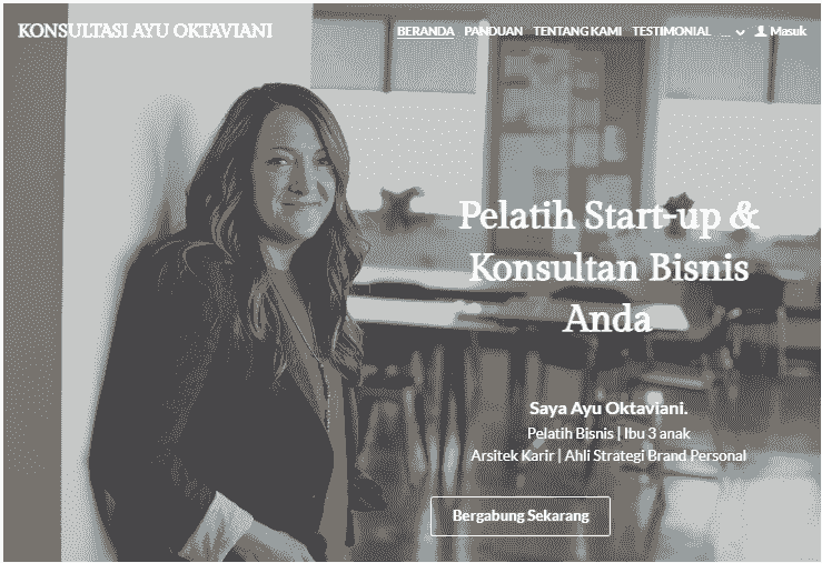 Templat Sarah Horsman dari Strikingly