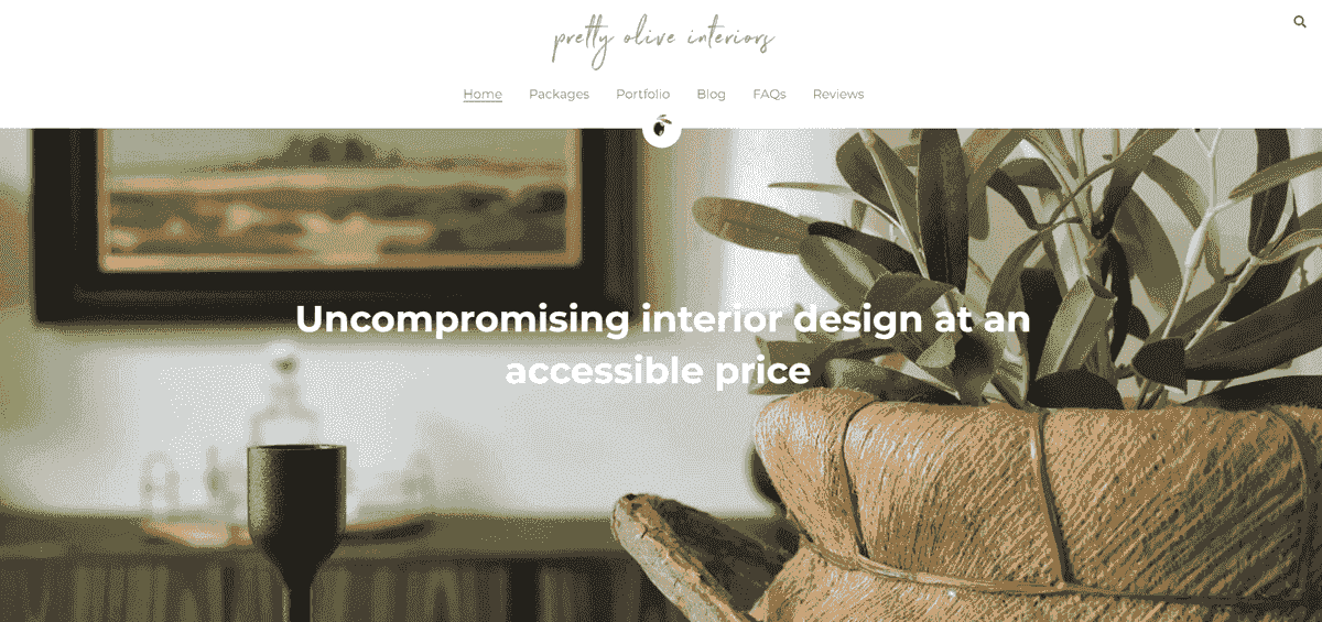 Situs web Olive Strikingly