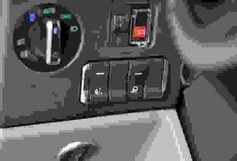We offer extensive after-sales support, including maintenance services and spare parts availability. Our team is committed to keeping your fleet running smoothly and efficiently, minimizing downtime for your operations. Comprehensive Support What We Offer sinotruk货车经销商 We offer extensive after-sales support, including maintenance services and spare parts availability. Our team is committed to keeping your fleet running smoothly and efficiently, minimizing downtime for your operations. Comprehensive Support What We Offer sinotruk货车经销商
