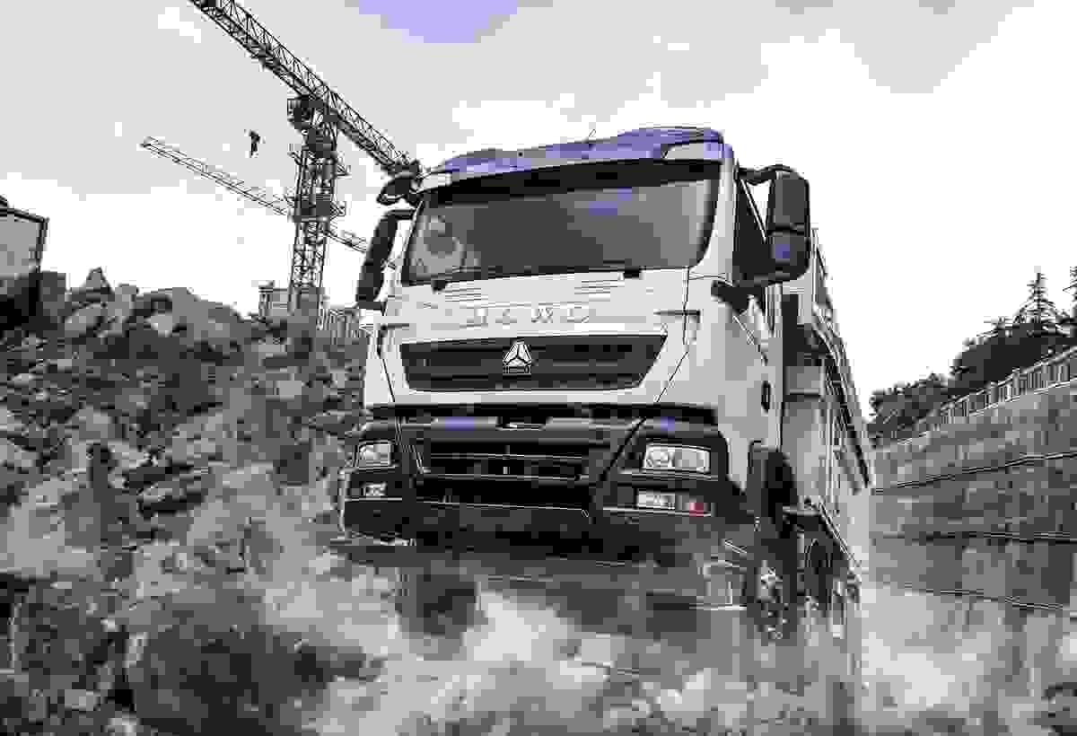 Our Sinotruk trucks are renowned for their reliability and performance. We pride ourselves on providing vehicles that meet stringent quality standards, ensuring that you receive a product that can handle the demands of your business operations. High-Quality Trucks What We Offer sinotruk货车经销商 Our Sinotruk trucks are renowned for their reliability and performance. We pride ourselves on providing vehicles that meet stringent quality standards, ensuring that you receive a product that can handle the demands of your business operations. High-Quality Trucks What We Offer sinotruk货车经销商