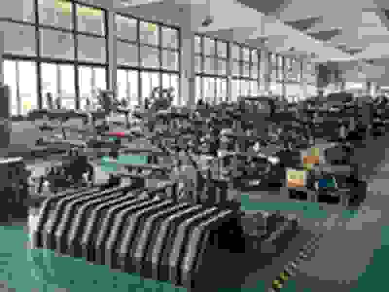 Tailor-made solutions that fit your specific transportation needs, ensuring efficiency and effectiveness in your operations. Custom Solutions for Your Business What We Offer sinotruk货车经销商 Tailor-made solutions that fit your specific transportation needs, ensuring efficiency and effectiveness in your operations. Custom Solutions for Your Business What We Offer sinotruk货车经销商