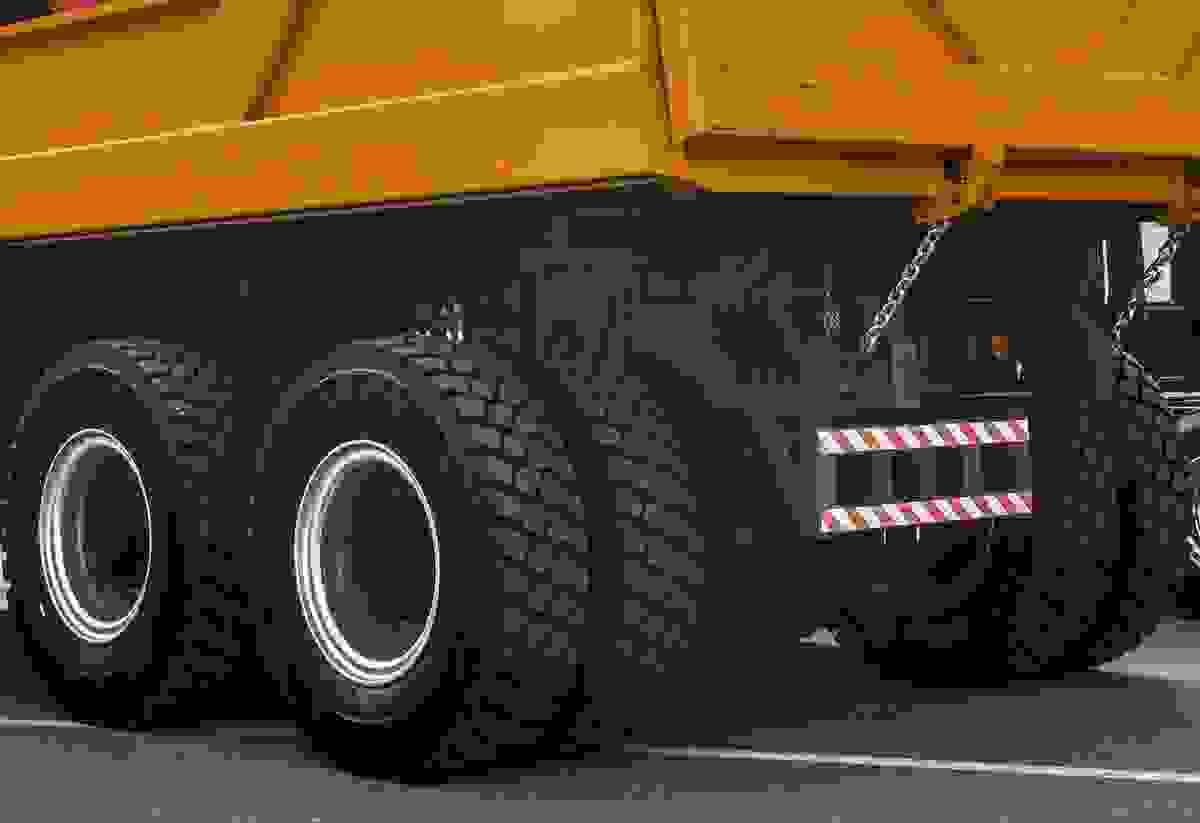 We offer extensive after-sales support, including maintenance services and spare parts availability. Our team is committed to keeping your fleet running smoothly and efficiently, minimizing downtime for your operations. Comprehensive Support What We Offer sinotruk货车经销商 We offer extensive after-sales support, including maintenance services and spare parts availability. Our team is committed to keeping your fleet running smoothly and efficiently, minimizing downtime for your operations. Comprehensive Support What We Offer sinotruk货车经销商