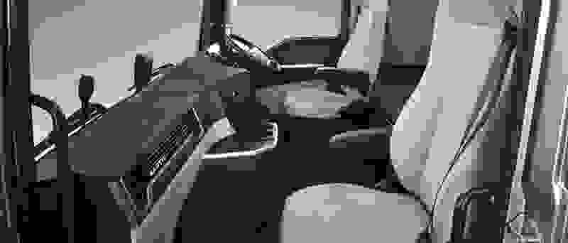 We offer extensive after-sales support, including maintenance services and spare parts availability. Our team is committed to keeping your fleet running smoothly and efficiently, minimizing downtime for your operations. Comprehensive Support What We Offer sinotruk货车经销商 We offer extensive after-sales support, including maintenance services and spare parts availability. Our team is committed to keeping your fleet running smoothly and efficiently, minimizing downtime for your operations. Comprehensive Support What We Offer sinotruk货车经销商