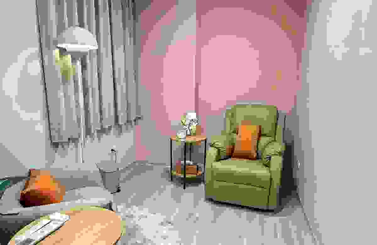 broken image