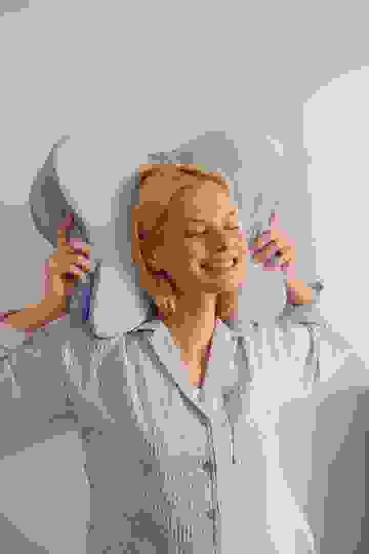 Experience the difference a supportive pillow can make in your life Discover the Importance of Neck Support for Your Sleep Why the Pillow You Use Matters More Than You Think
Proper neck support plays an important role in sleep comfort, posture, and how you feel when you wake up.
Many people focus on their mattress, sleep schedule, or bedtime routine — but often overlook the pillow they use every night.
Are You Really Sleeping Comfortably?
Waking up feeling stiff, tired, or uncomfortable is more common than people realize.
Even after a full night’s sleep, many experience:
Neck discomfort in the morning
Difficulty finding a comfortable sleeping position
In many cases, the issue isn’t how long you sleep — but how well your neck is supported while you sleep.
Why Neck Support Matters During Sleep
A Growing Interest in Ergonomic Pillows
Ergonomic pillows are designed to support the natural alignment of the neck and shoulders, helping maintain a more comfortable sleeping posture throughout the night.
👉 See If This Pillow Is Right For You
What Makes Ergonomic Pillows Different? Experience the difference a supportive pillow can make in your life Discover the Importance of Neck Support for Your Sleep Why the Pillow You Use Matters More Than You Think
Proper neck support plays an important role in sleep comfort, posture, and how you feel when you wake up.
Many people focus on their mattress, sleep schedule, or bedtime routine — but often overlook the pillow they use every night.
Are You Really Sleeping Comfortably?
Waking up feeling stiff, tired, or uncomfortable is more common than people realize.
Even after a full night’s sleep, many experience:
Neck discomfort in the morning
Difficulty finding a comfortable sleeping position
In many cases, the issue isn’t how long you sleep — but how well your neck is supported while you sleep.
Why Neck Support Matters During Sleep
A Growing Interest in Ergonomic Pillows
Ergonomic pillows are designed to support the natural alignment of the neck and shoulders, helping maintain a more comfortable sleeping posture throughout the night.
👉 See If This Pillow Is Right For You
What Makes Ergonomic Pillows Different?