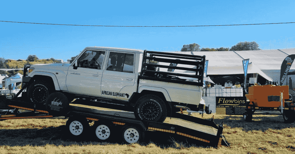 Welcome to Custome Bike & Trailers! Welcome to Custome Bike & Trailers!