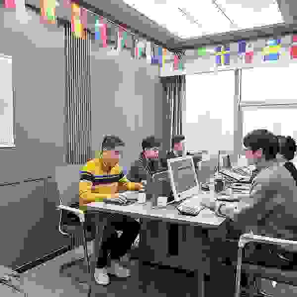 We provide comprehensive after-sales service for every car, including maintenance, repair, and parts replacement, ensuring that your car is always in the best condition. Customer satisfaction is our top priority. after sale guarantee The services we provide car sales We provide comprehensive after-sales service for every car, including maintenance, repair, and parts replacement, ensuring that your car is always in the best condition. Customer satisfaction is our top priority. after sale guarantee The services we provide car sales