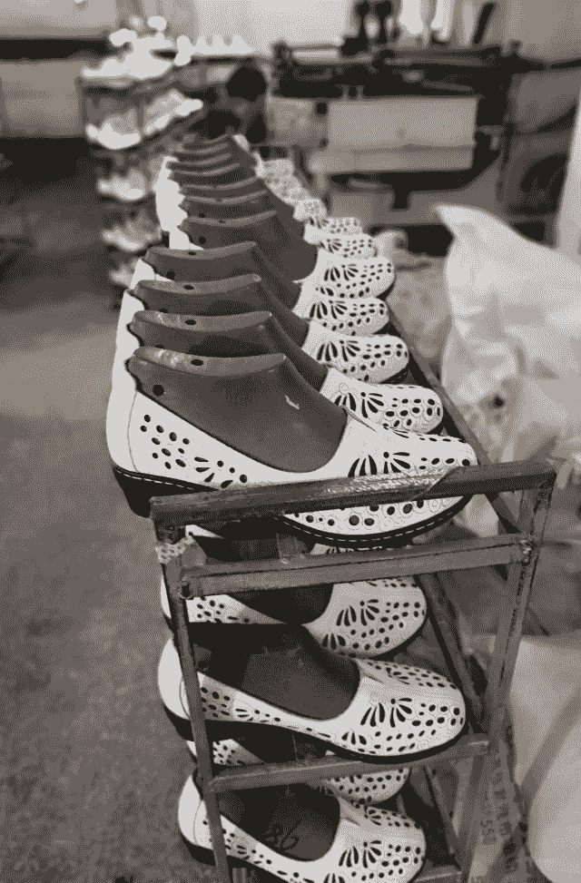 Wholesale Leather Footwear