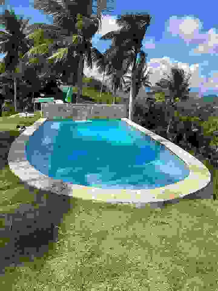Construccíon de Piscina Infiniti por La Eki Construction Construccíon de Piscina Infiniti por La Eki Construction