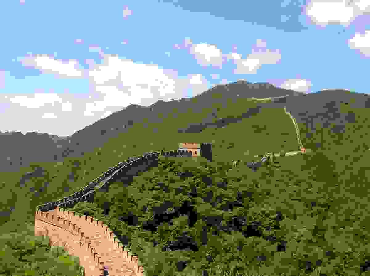 Great Wall at Mutianyu near Beijing — Nicolas Perrault III / Velatrix, CC0. Great Wall at Mutianyu near Beijing — Nicolas Perrault III / Velatrix, CC0.