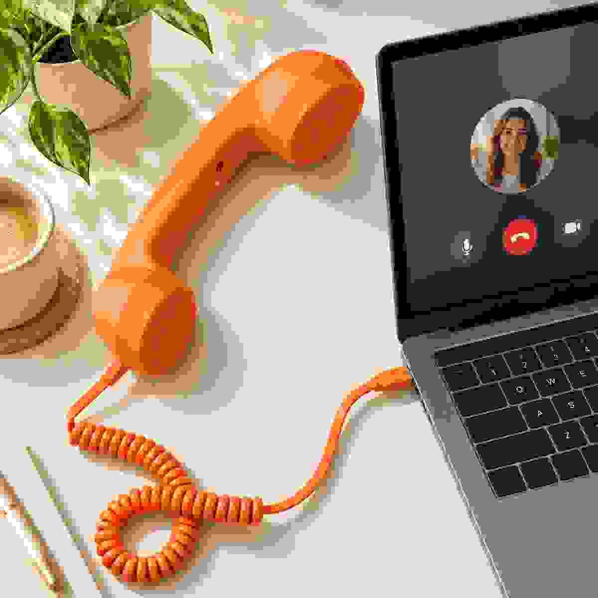 Retro phone handset for laptop and desktop calling Retro phone handset for laptop and desktop calling