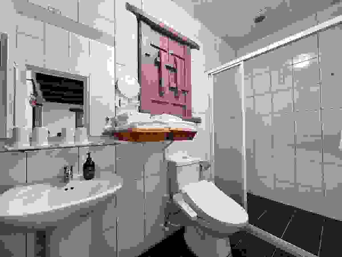 broken image
