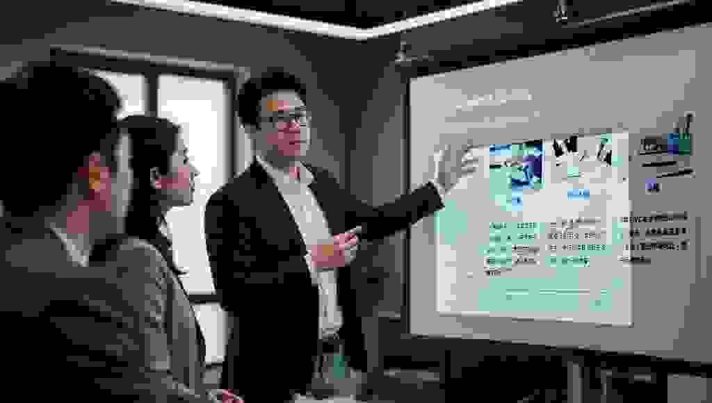 Our dissolved oxygen machine enhances the body's oxygen absorption, promotes a healthy life, and makes every sip full of vitality. High technology dissolved oxygen functional water Our service Gordon Aerobic World is centered around high-tech oxygenation functional water, combining health testing, drinking experience, and membership system to create a one-stop aerobic health living center (franchise system). Products include high oxygen seasoning master, high oxygen fruit and vegetable cleaner, high oxygen dishwashing liquid, high oxygen shower gel, high oxygen toothpaste, high oxygen mouthwash, high oxygen contact lens moisturizing solution, high oxygen turmeric contact lens moisturizing solution, high oxygen gel, high oxygen facial mask, energy red substance, solid substance, Oshi hair, Oshi cleansing gel, Oshi oxygen active essence, Oshi rejuvenating essence, Oshi brightening rejuvenating cream, Osi moisturizing essence oil, water dispenser. Our dissolved oxygen machine enhances the body's oxygen absorption, promotes a healthy life, and makes every sip full of vitality. High technology dissolved oxygen functional water Our service Gordon Aerobic World is centered around high-tech oxygenation functional water, combining health testing, drinking experience, and membership system to create a one-stop aerobic health living center (franchise system). Products include high oxygen seasoning master, high oxygen fruit and vegetable cleaner, high oxygen dishwashing liquid, high oxygen shower gel, high oxygen toothpaste, high oxygen mouthwash, high oxygen contact lens moisturizing solution, high oxygen turmeric contact lens moisturizing solution, high oxygen gel, high oxygen facial mask, energy red substance, solid substance, Oshi hair, Oshi cleansing gel, Oshi oxygen active essence, Oshi rejuvenating essence, Oshi brightening rejuvenating cream, Osi moisturizing essence oil, water dispenser.