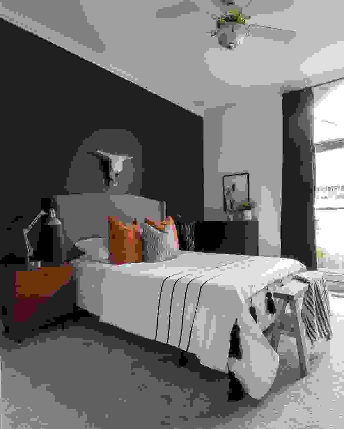 broken image