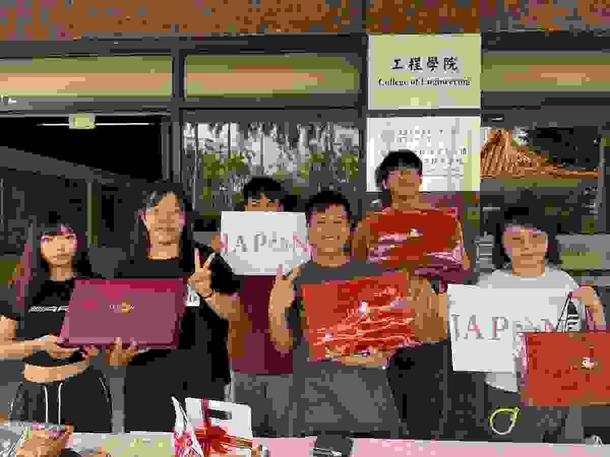 公廣系畢業製作團隊 「暖暖堡」協助高雄在地烘焙品牌「JAPON點心坊」快閃校園販售節慶禮盒