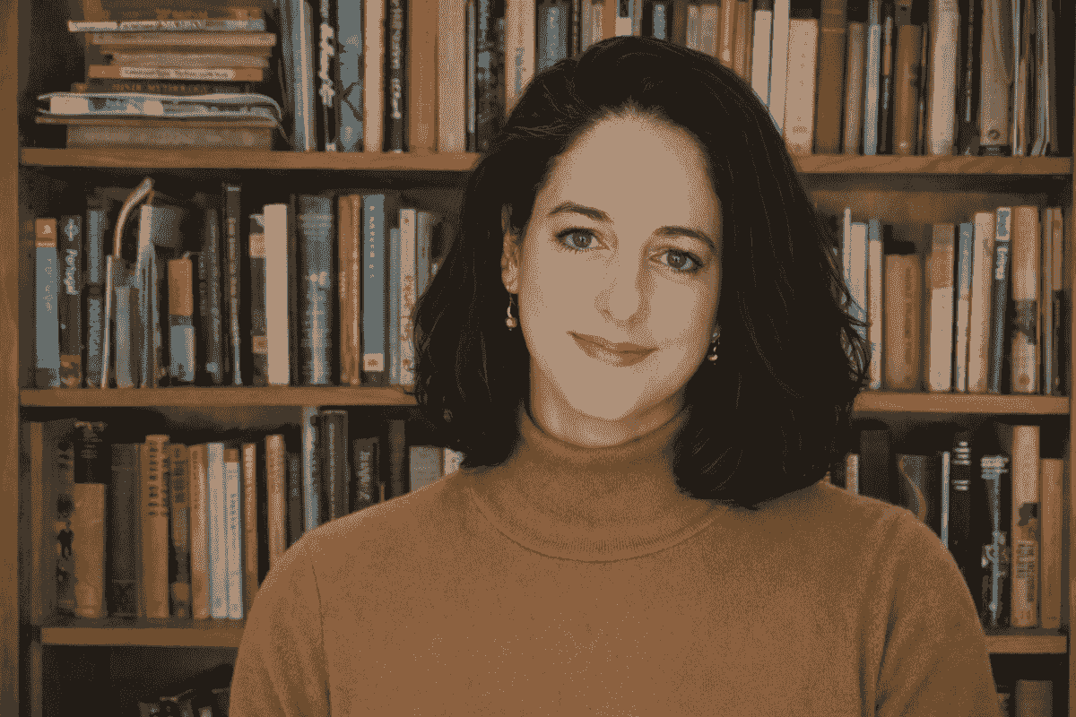 Headshot photo of Sarah Arbuthnot Headshot photo of Sarah Arbuthnot