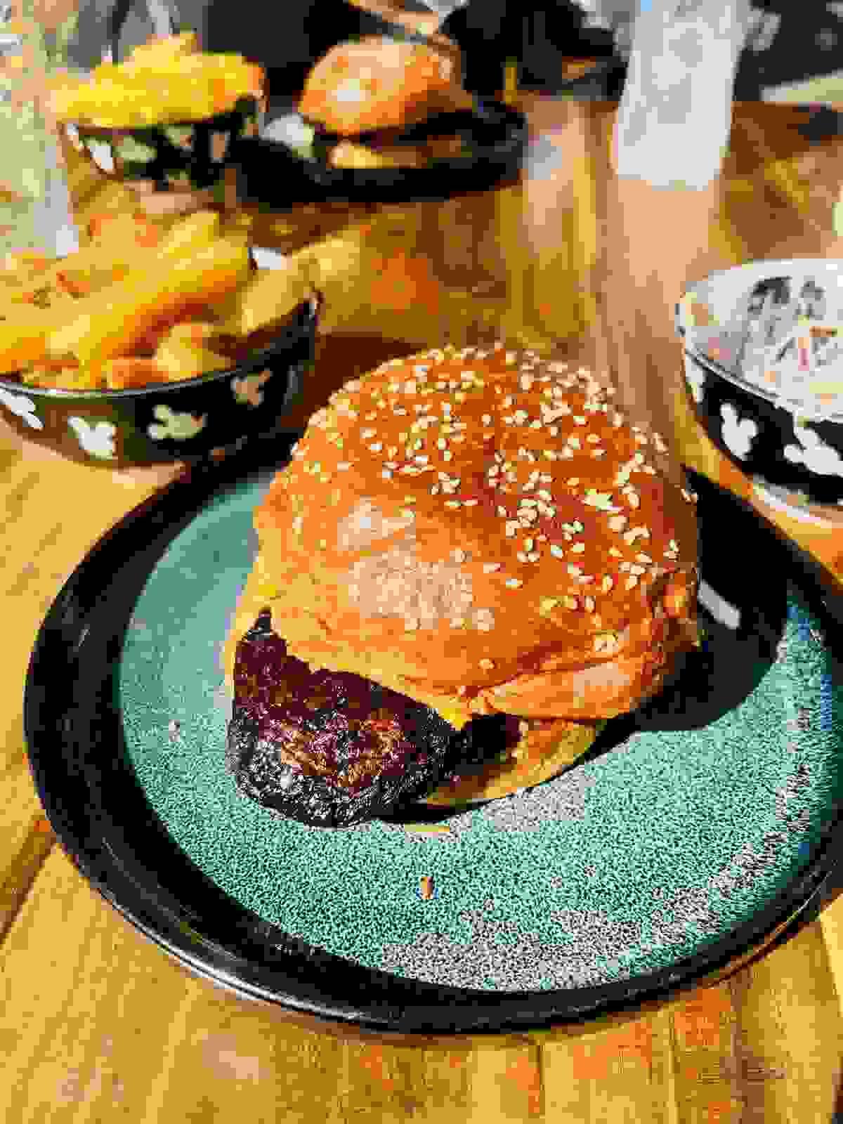 Burger Bliss by EJ for EJblogtv