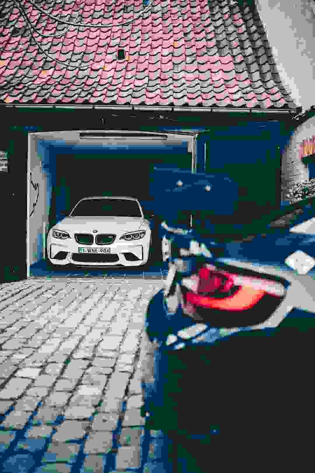broken image