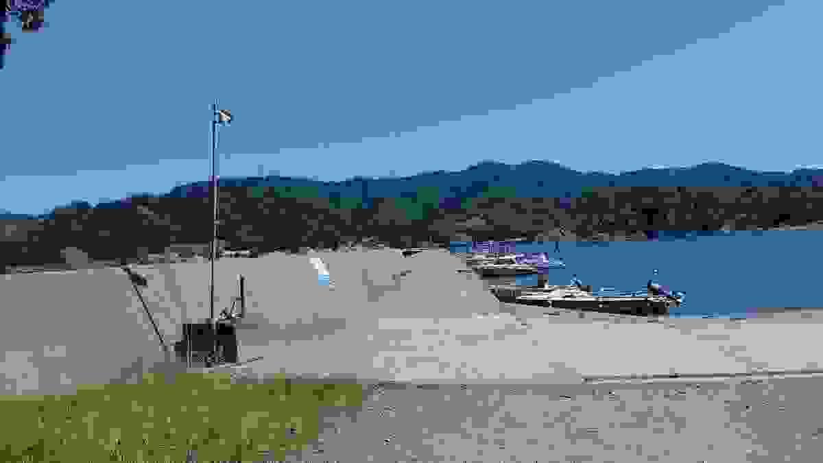 broken image
