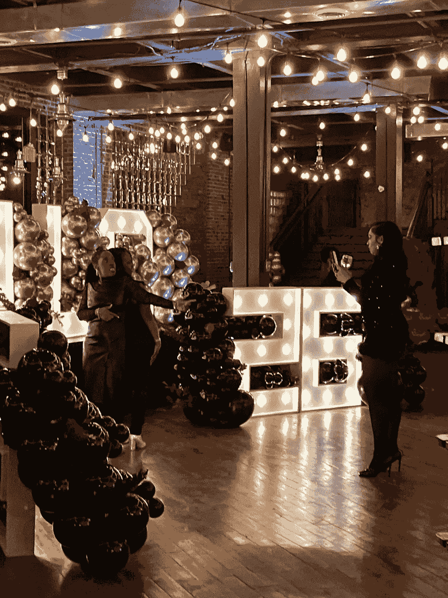 New Year's Eve event at The Biltwell Event Center with the Overhead 360 fitting into the scene. New Year's Eve event at The Biltwell Event Center with the Overhead 360 fitting into the scene.