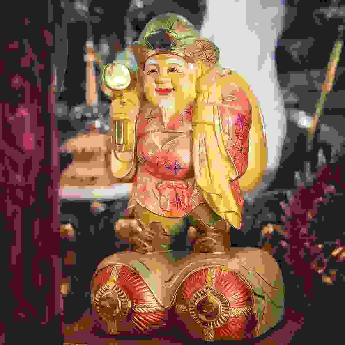 真佛宗彩虹雷藏寺壇城供奉的日本大黑天福神