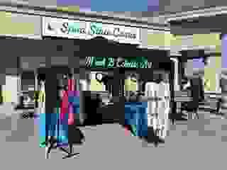 Support local artisans and small businesses by browsing their unique collections and one-of-a-kind creations. Feature What We Do Farmers market flea market craft vendors vendor booths Support local artisans and small businesses by browsing their unique collections and one-of-a-kind creations. Feature What We Do Farmers market flea market craft vendors vendor booths
