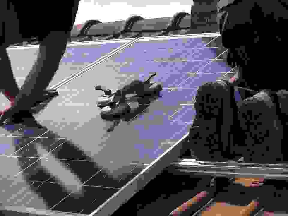 broken image