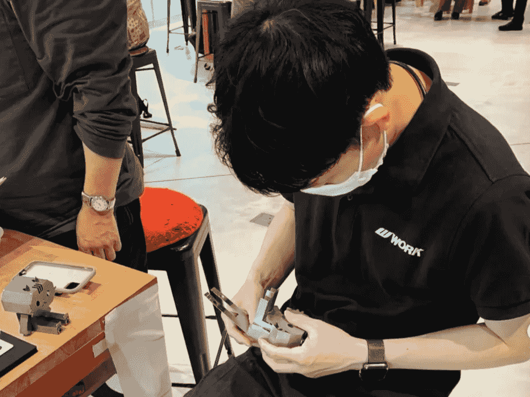 Finished planters shown in real spaces—from tabletops to terraces. Built by hand, ready to grow. Proof that good design starts with good making. Finished planters shown in real spaces—from tabletops to terraces. Built by hand, ready to grow. Proof that good design starts with good making.