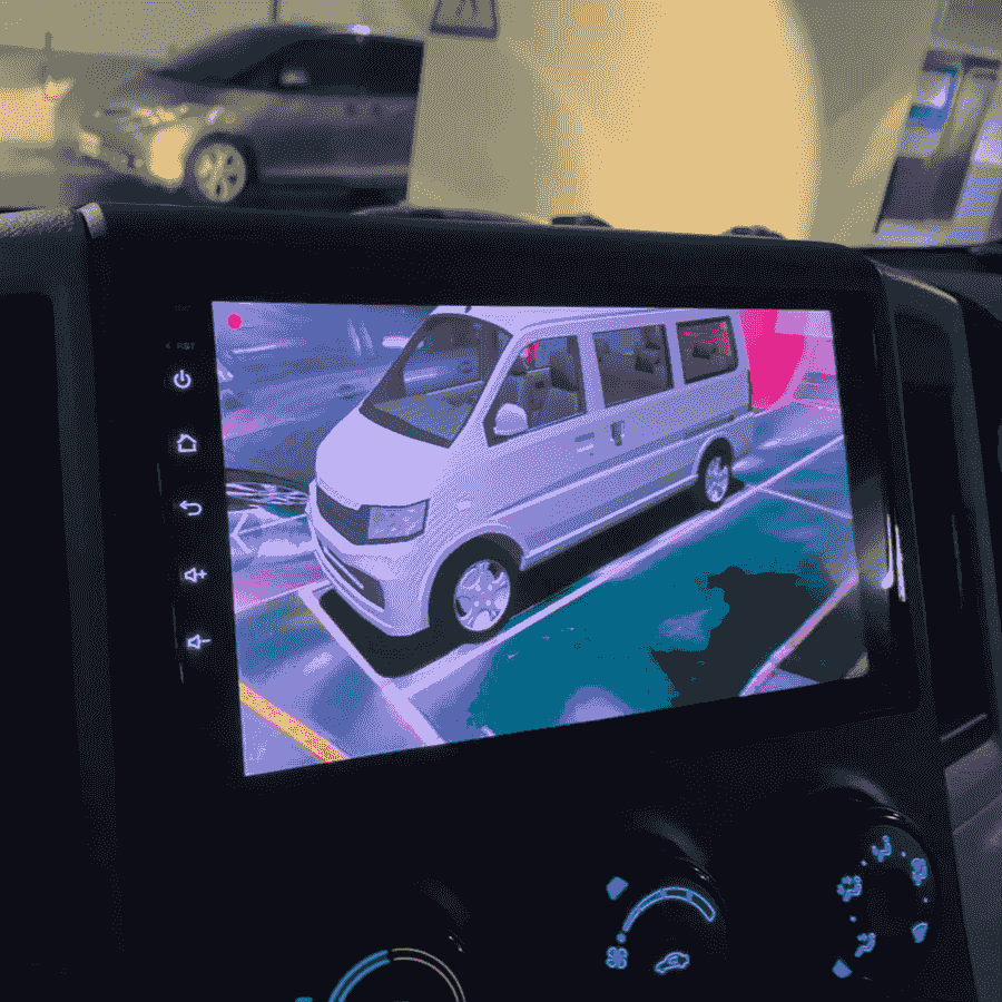 Toyota Hiace 安裝後 360度環景鳥瞰畫面示意