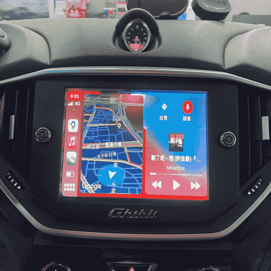 Maserati Ghibli  Apple CarPlay 
