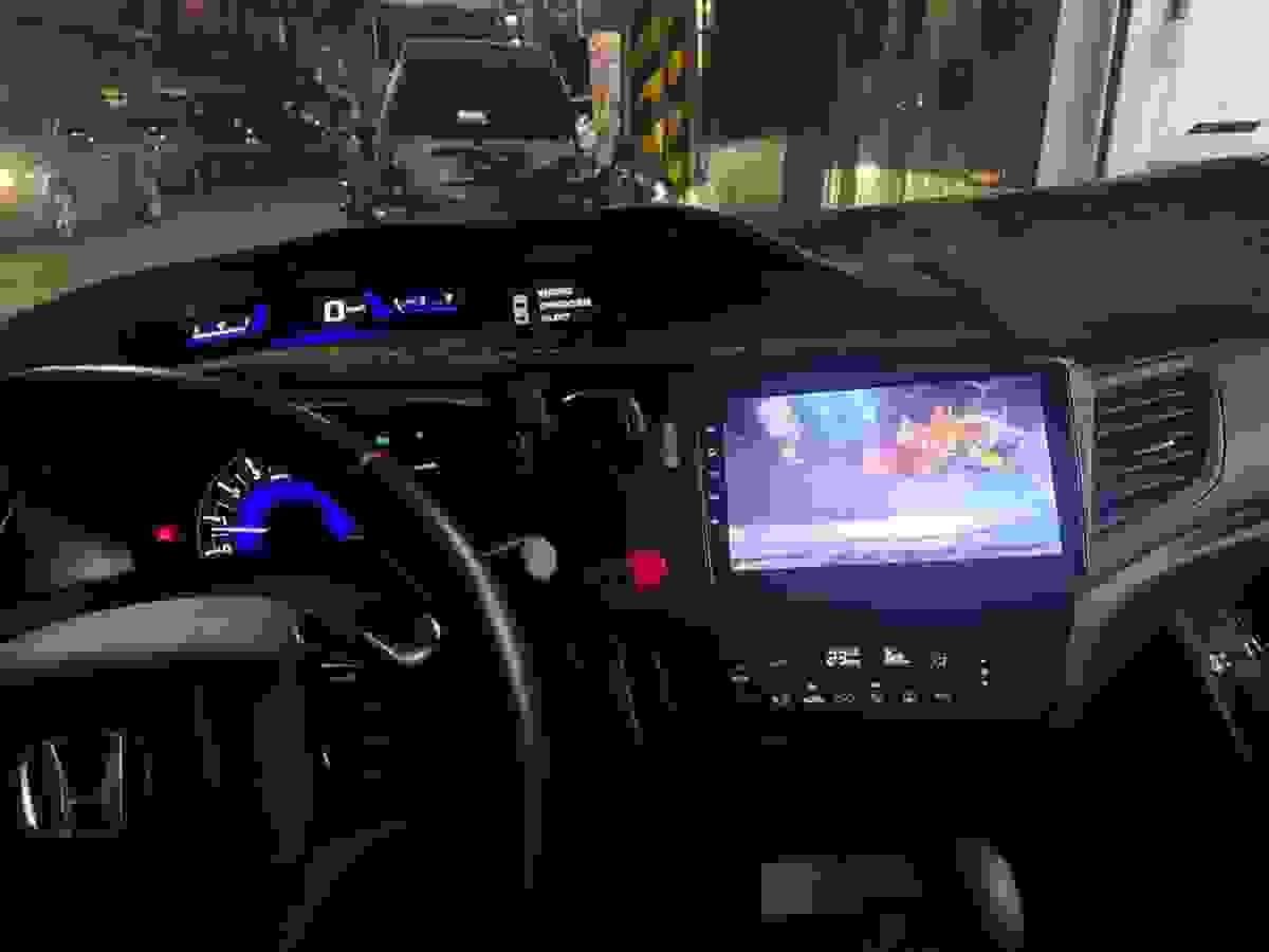 Honda Civic K12 夜間倒車鏡頭畫面