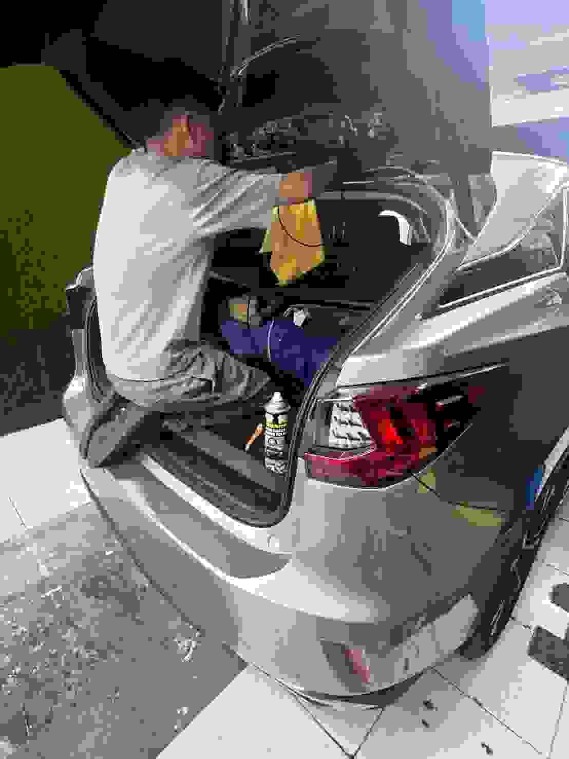 broken image