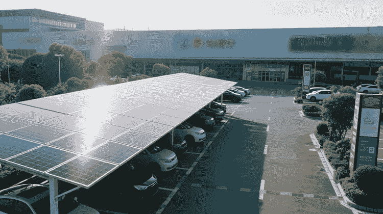 Componenti per pensiline fotovoltaiche per parcheggi pubblici. Parcheggi di grandi strutture
