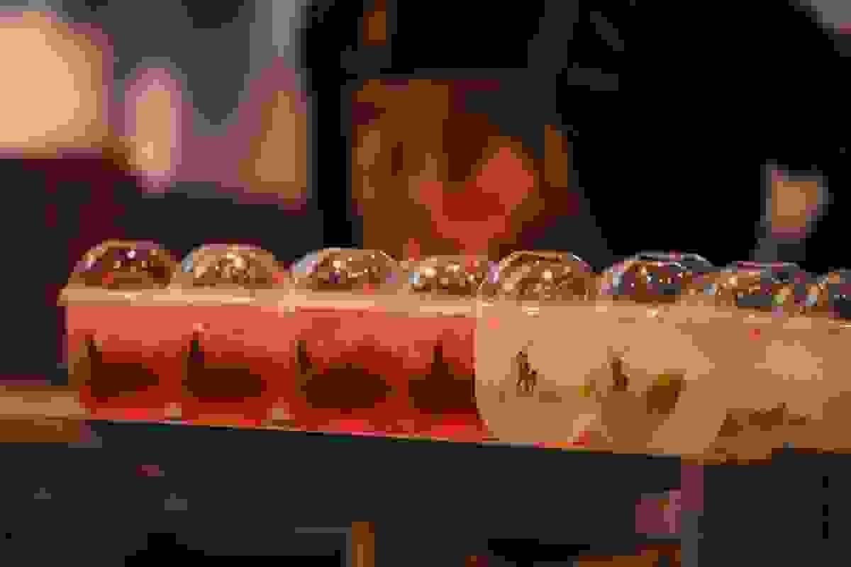 客製杯身透明貼紙 行動酒吧品牌設計 客製杯身透明貼紙 行動酒吧品牌設計